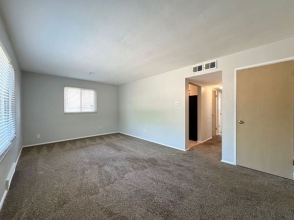 3rd image of 4205-4261 Fatima Dr #4252-1
