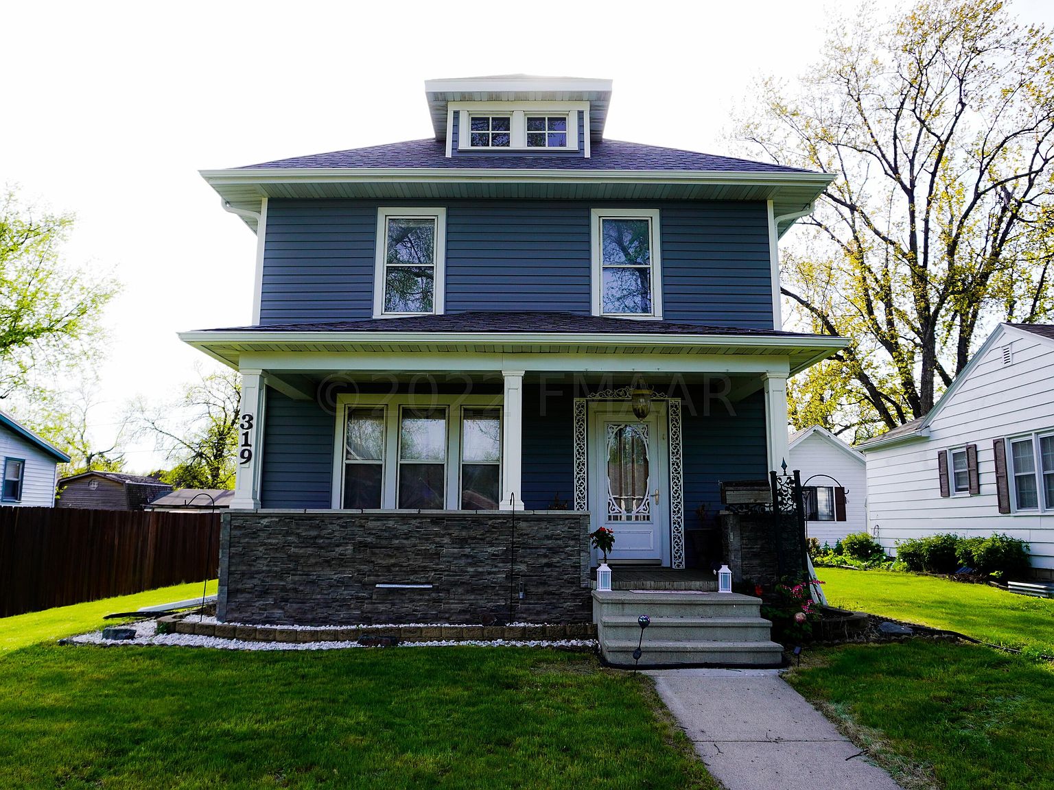 319 9th St N, Breckenridge, MN 56520 Zillow