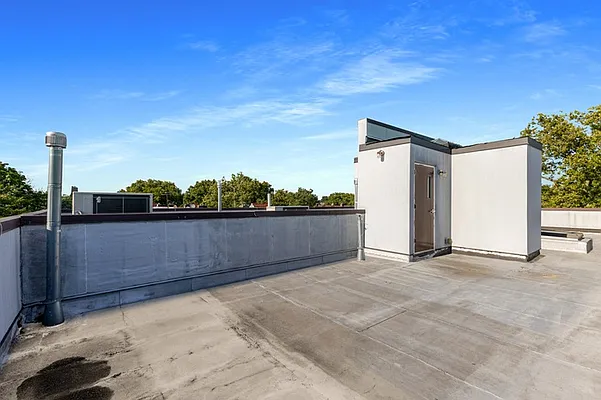 Rented by Nest Seekers International | media 10