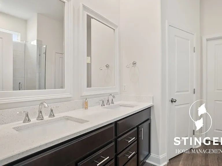 58 Newton Ter — Photo 16