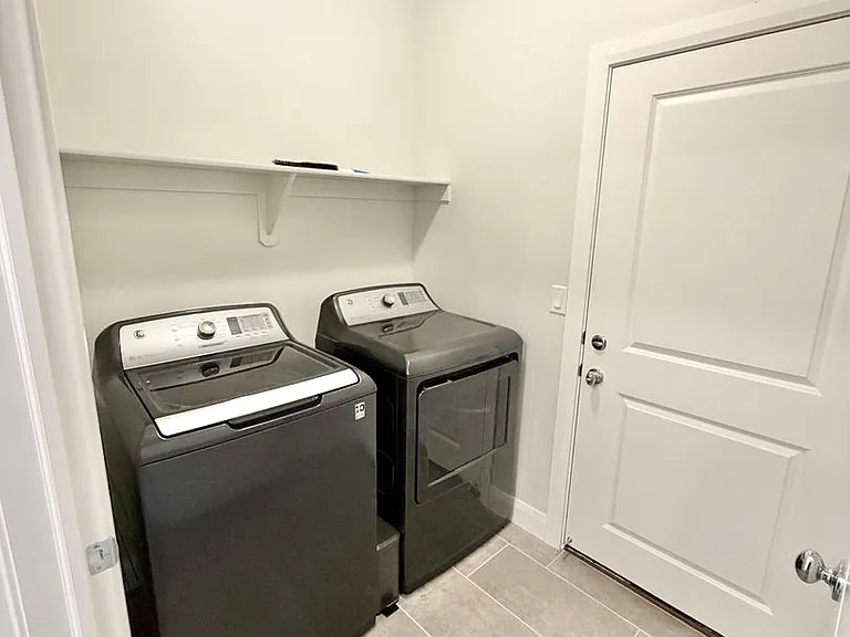 3657 S Sochi Ln — Photo 7
