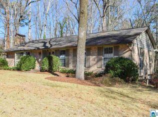 3770 Wimbleton Dr, Mountain Brook, AL 35223