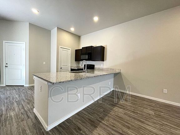 3rd image of 1619 133rd St Unit B