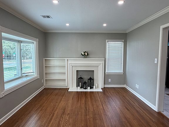 2nd image of 307 S College Ave