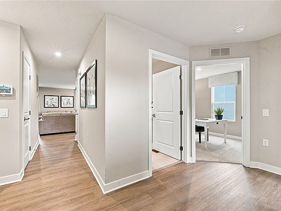 4th image of 5148 Bentgrass Dr