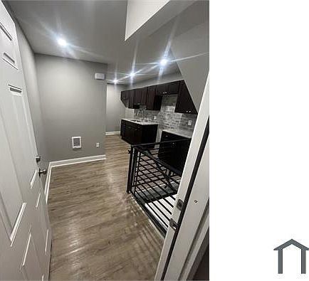 2nd image of 2739 N Marvine St #A