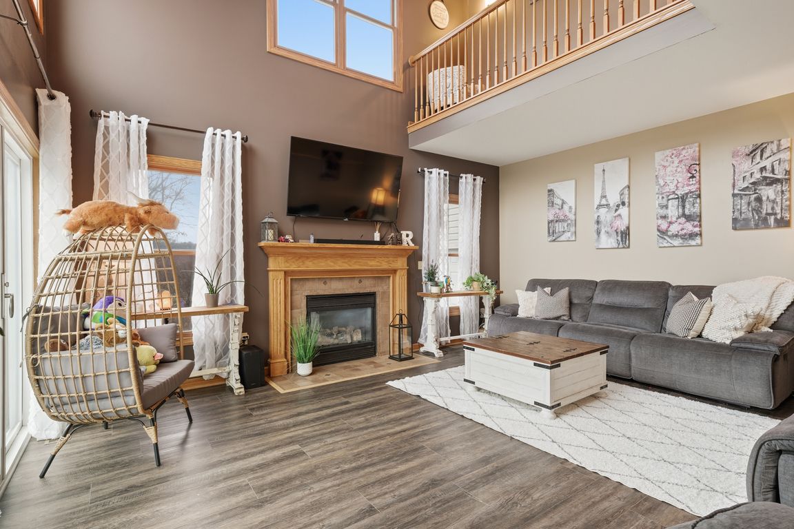 next background image