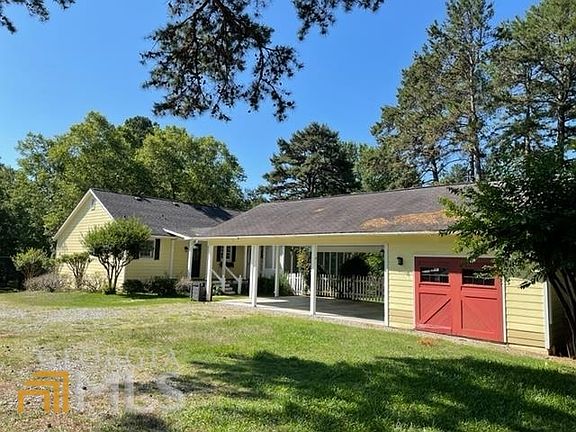 3rd image of 182 Lakecrest Dr