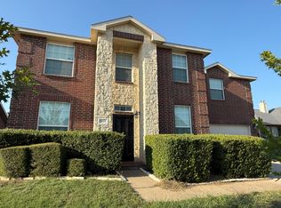2833 Shoreline Way, Lewisville, TX 75056