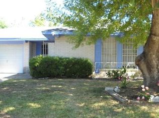 8822 Glenhouse Dr, Houston, TX 77088