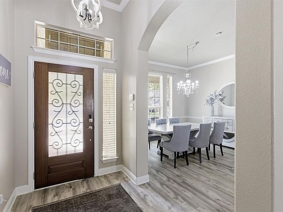 2nd image of 902 Fork Ridge Path