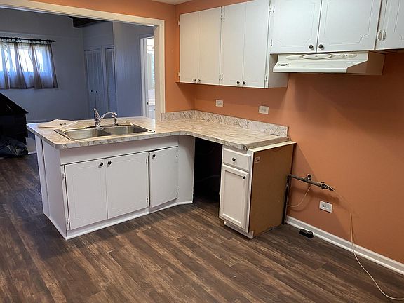 5th image of 8748 S Kostner Ave