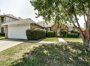 8308 Clearbrook Dr, Fort Worth, TX 76123