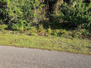 Kacher Rd, North Port, FL 34288