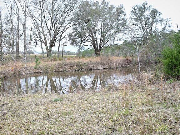 2nd image of 1730 N Highway 79