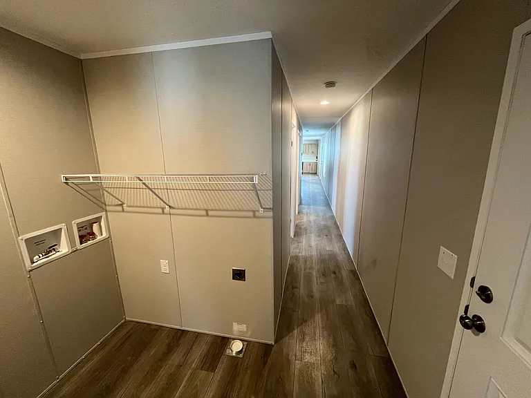 2404 W Dundee Dr — Photo 4