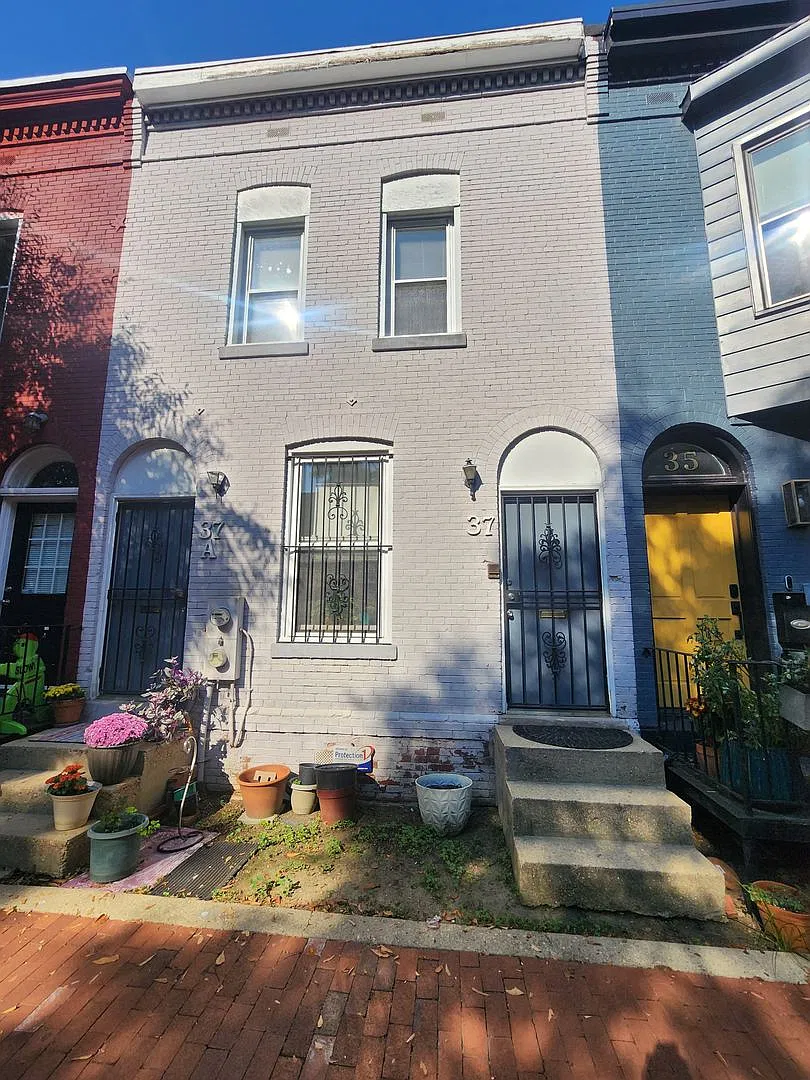 Spacious 1-Bedroom Apartment in NoMa | In-Unit Washer & Dryer | Pets Welcome: 37 BATES — Photo 2