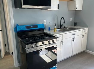 104 Phillips Ave #3, New Bedford, MA 02746