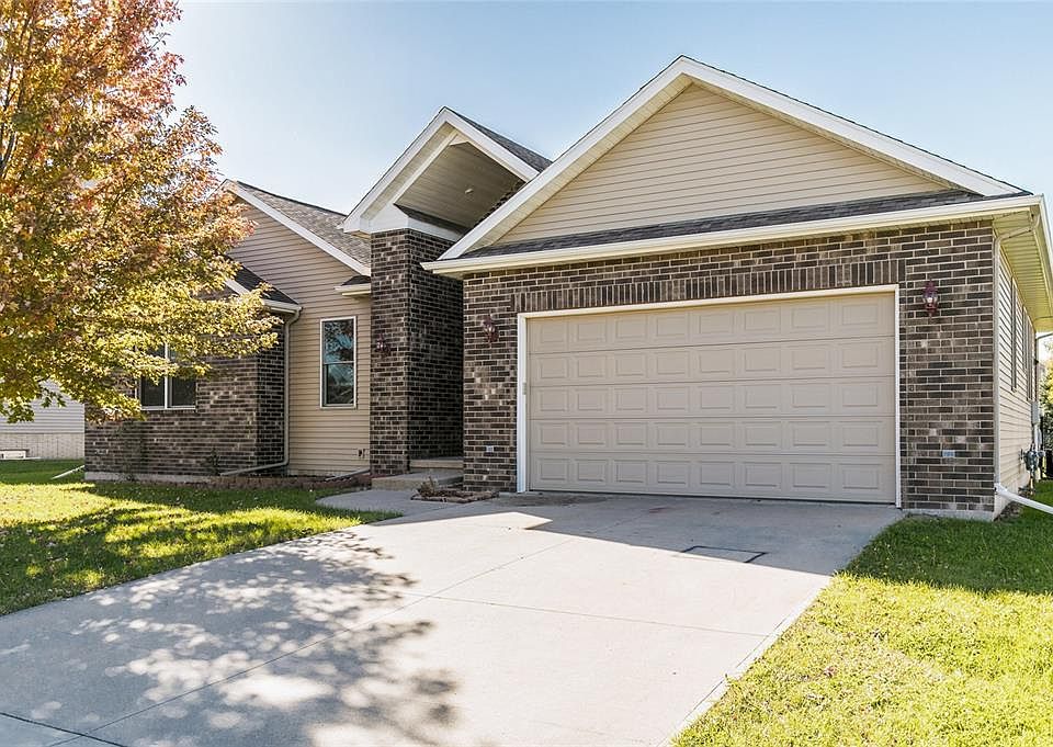 1st image of 1575 Otter Ln
