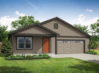 603 NE Arnold St #175, Madras, OR 97741