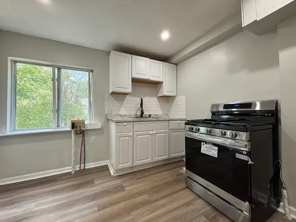 62 Miller St #1, New Haven, CT 06511