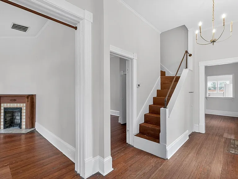 321 Orleans St SE — Photo 20
