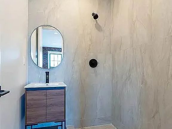 3rd image of 1082 Nostrand Ave #1R
