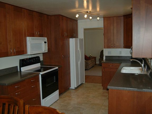 3rd image of 2105 208th St SW