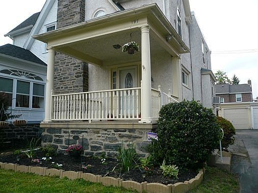 2nd image of 197 W Plumstead Ave