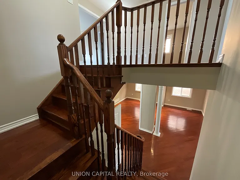 54 Kindy St — Photo 36
