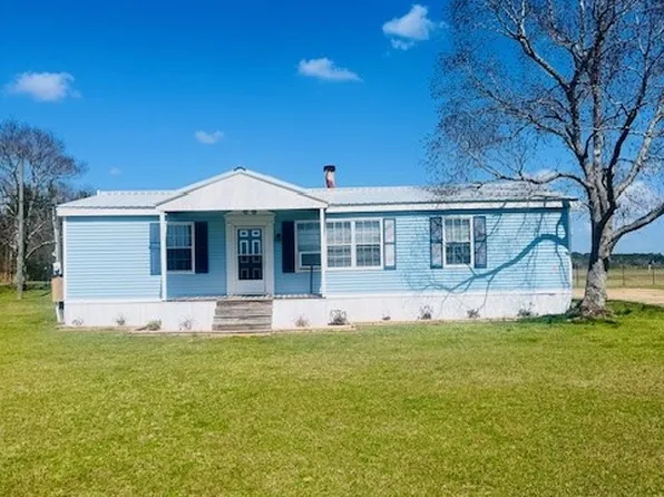 2387 County Road 22, Headland, AL 36345