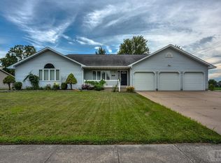 1807 Navajo St, Burlington, IA 52601
