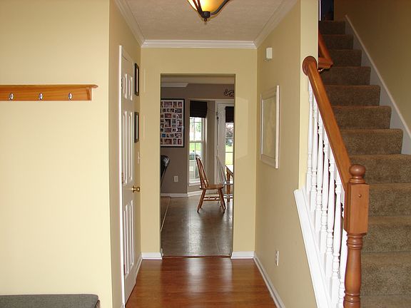 4th image of 10228 Ironway Dr