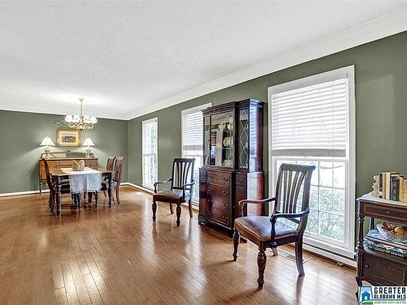 5th image of 2220 Kenbridge Cir