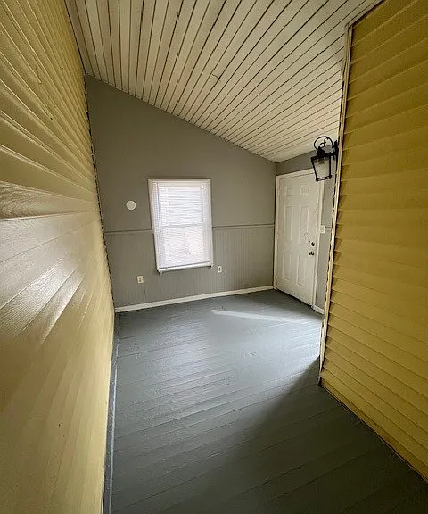 1334 Ridge Ave — Photo 6
