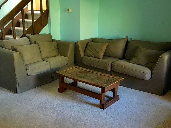 5th image of 1119C Reservoir St