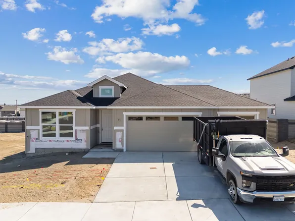 474 Snowgrass Ave, West Richland, WA 99353
