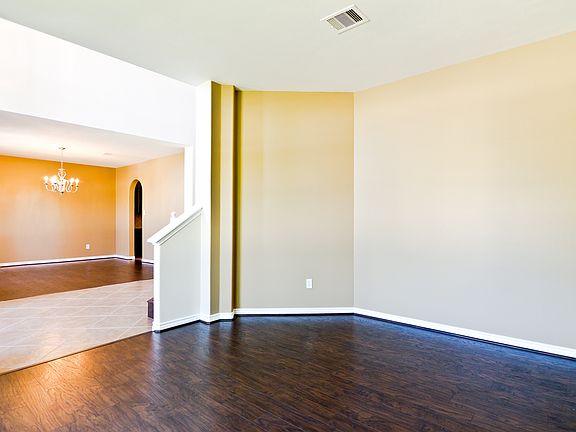 4th image of 13612 Amber Dawn Ct
