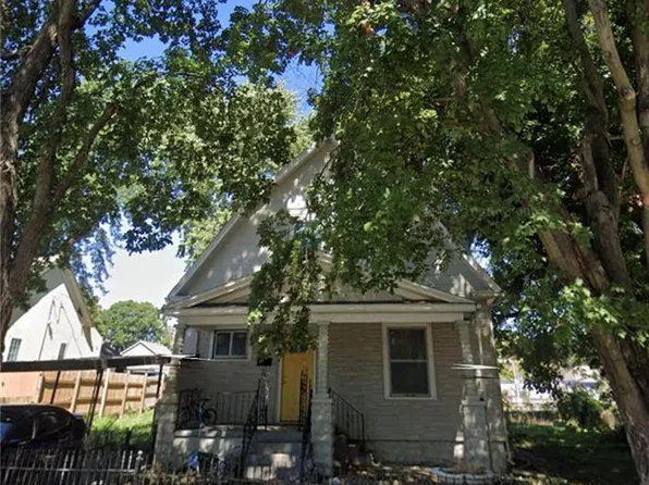 1322 Yecker Ave, Kansas City, KS 66104