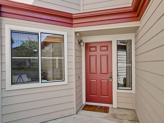 5th image of 1567 Fairway Green Cir