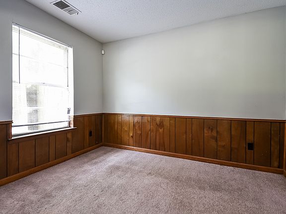 3rd image of 6034 Scarlet Leaf Dr