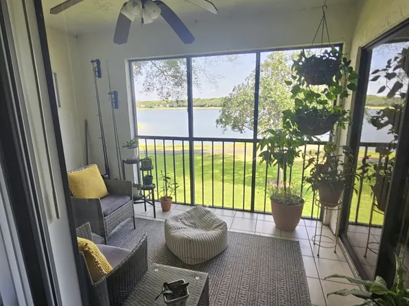 2850 Palmwood Ter, Boca Raton, FL
