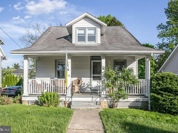 12 Evergreen Rd, Norristown, PA 19403