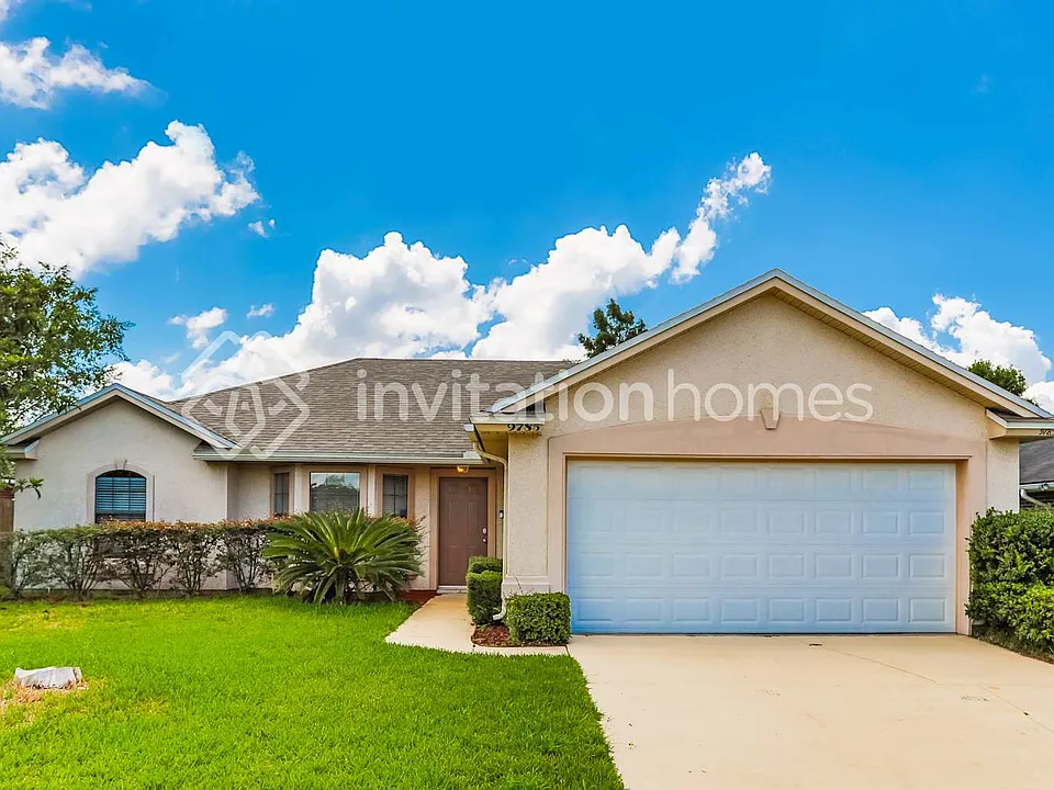 9785 Oxford Station Dr