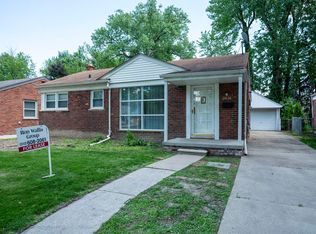 2631 Woodside St, Dearborn, MI 48124