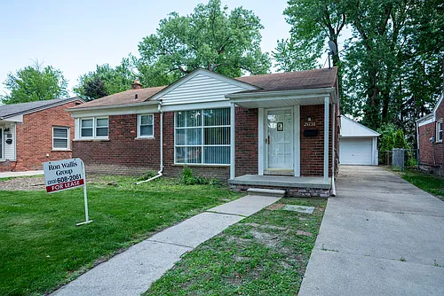 2631 Woodside St Photo 1 2631 Woodside St Photo 1