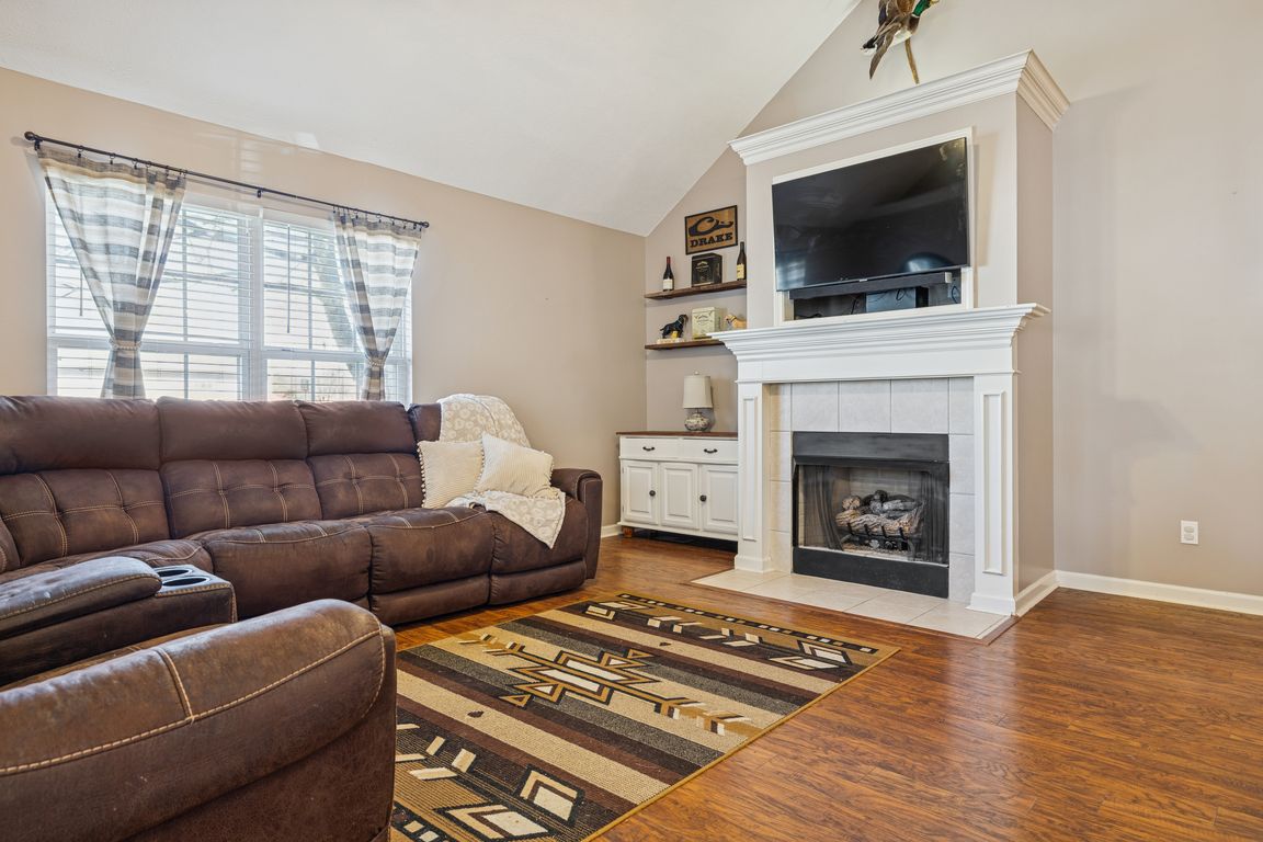 next background image