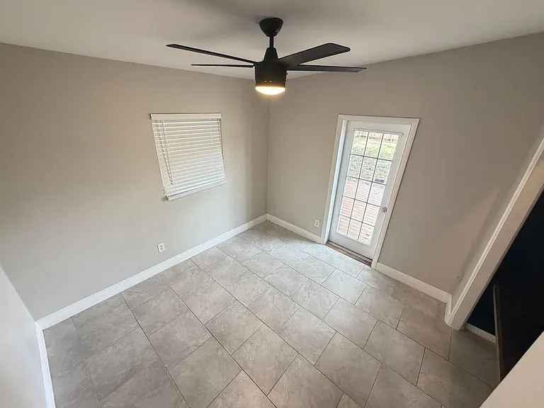 3612 Surrey Dr — Photo 17
