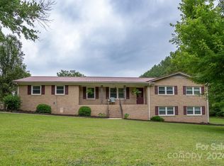 1614 Mountain Creek Rd, Albemarle, NC 28001