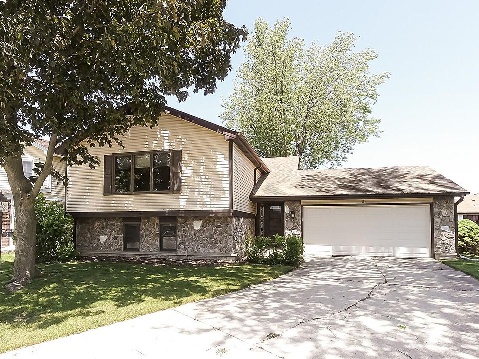 1st image of 5 Ironwood Ct